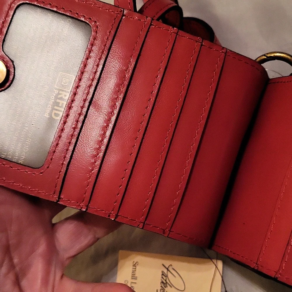 Patricia Nash Farleigh Passion Leather Crossbody Phone Pouch Wallet Bmwt ML Rt